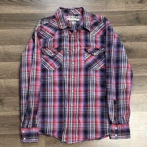 Cinch Men's Plaid Button-Down Shirt in Red and Blue